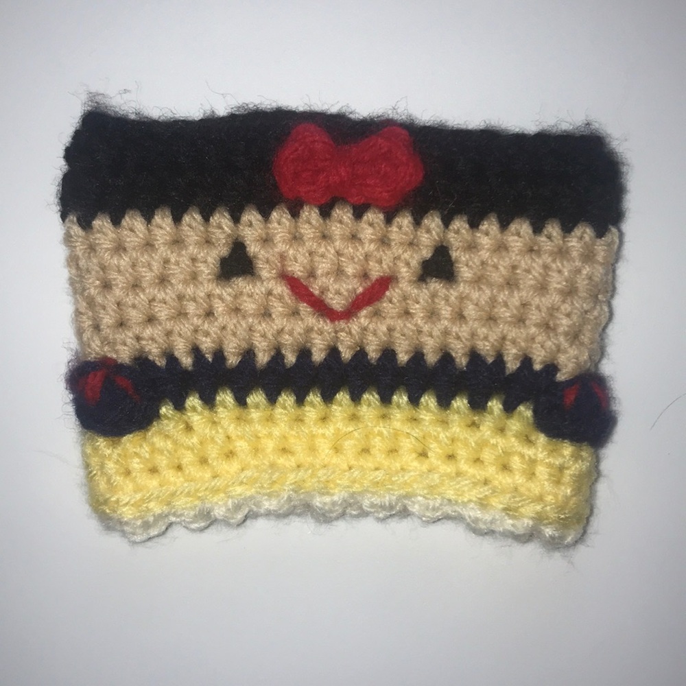 Snow White Cup Cozy